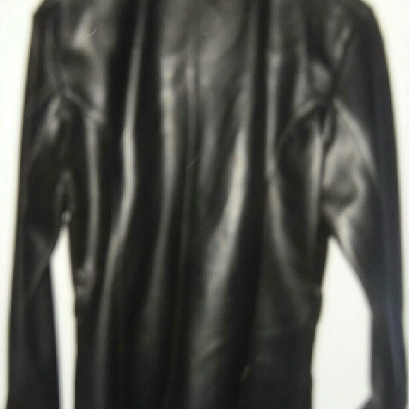 Leather coat - Picture 2 of 9